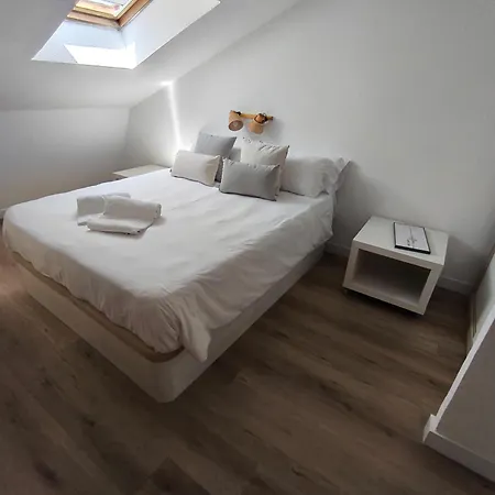 Atico En - Parking Privado Incluido Apartment